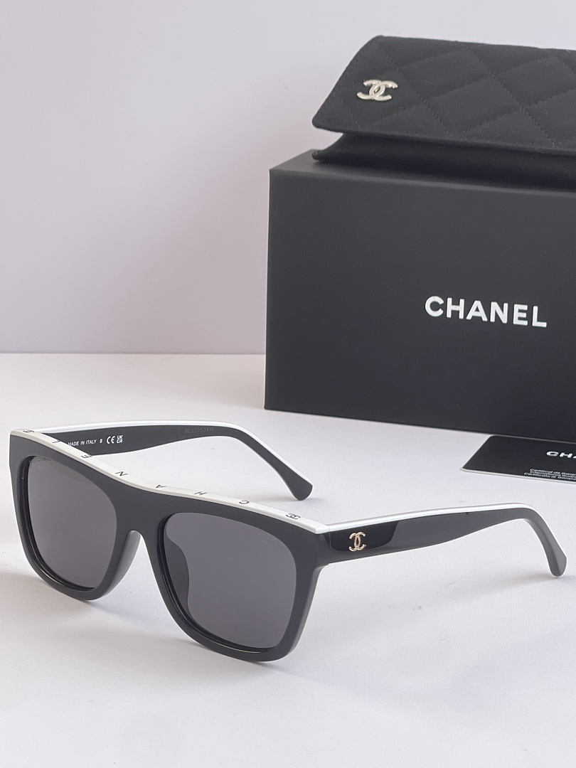 Chanel Sunglasses - Model CH-13