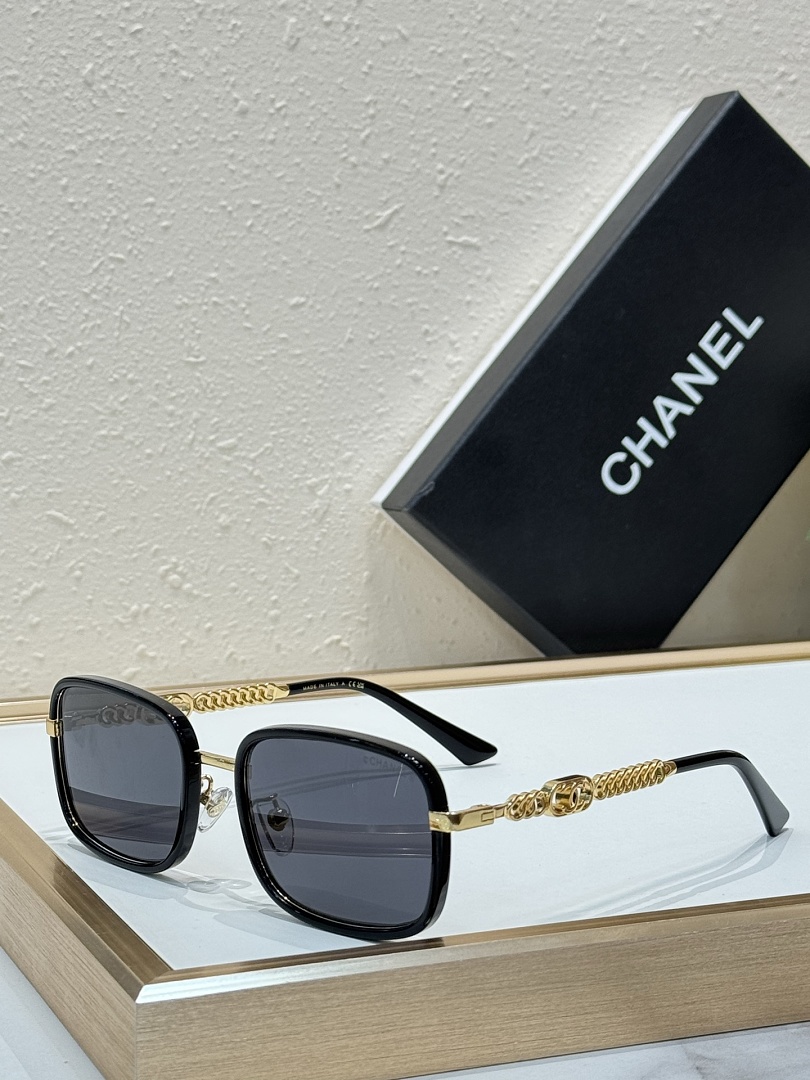 Chanel Sunglasses - Model CH-17