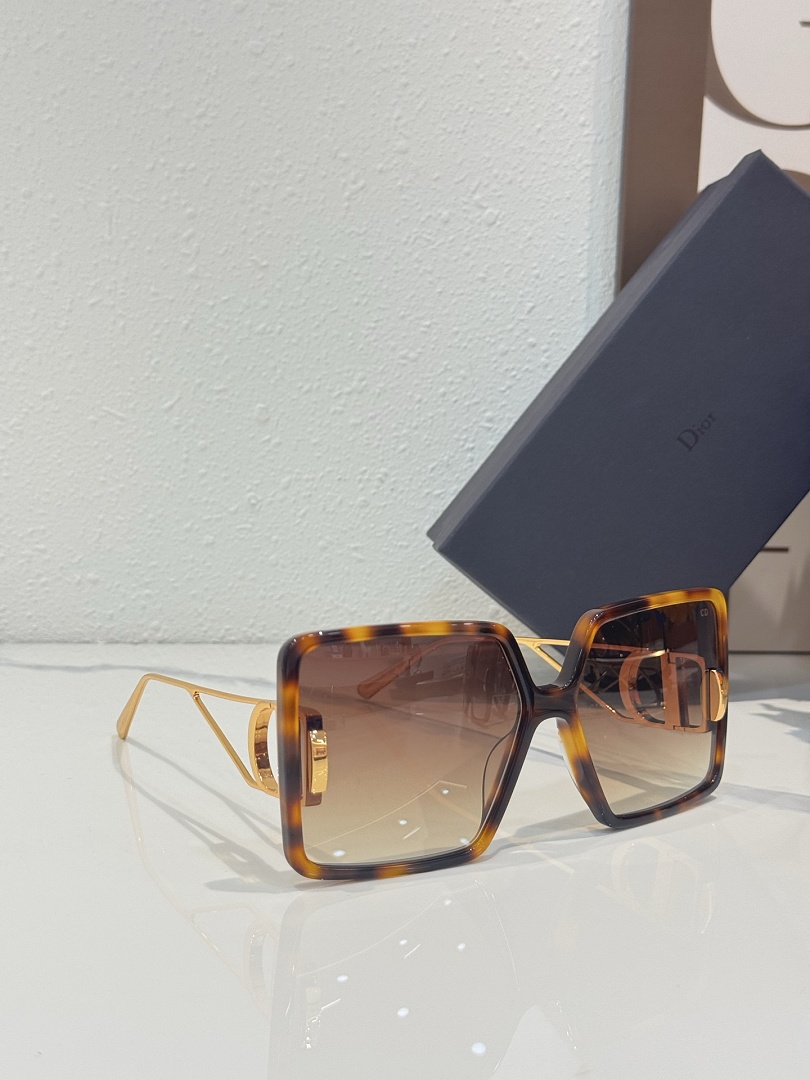 Dior Sunglasses - Model DR-02