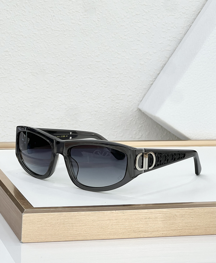 Dior Sunglasses - Model DR-15