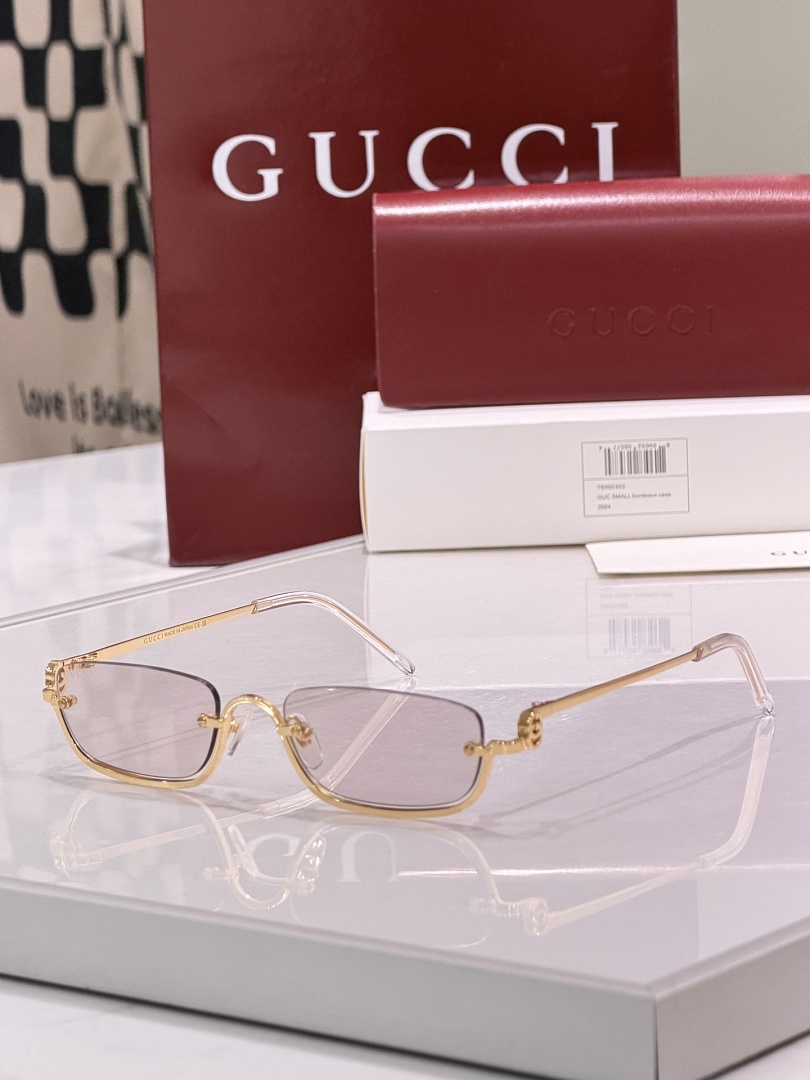 Gucci Sunglasses - Model GC-20