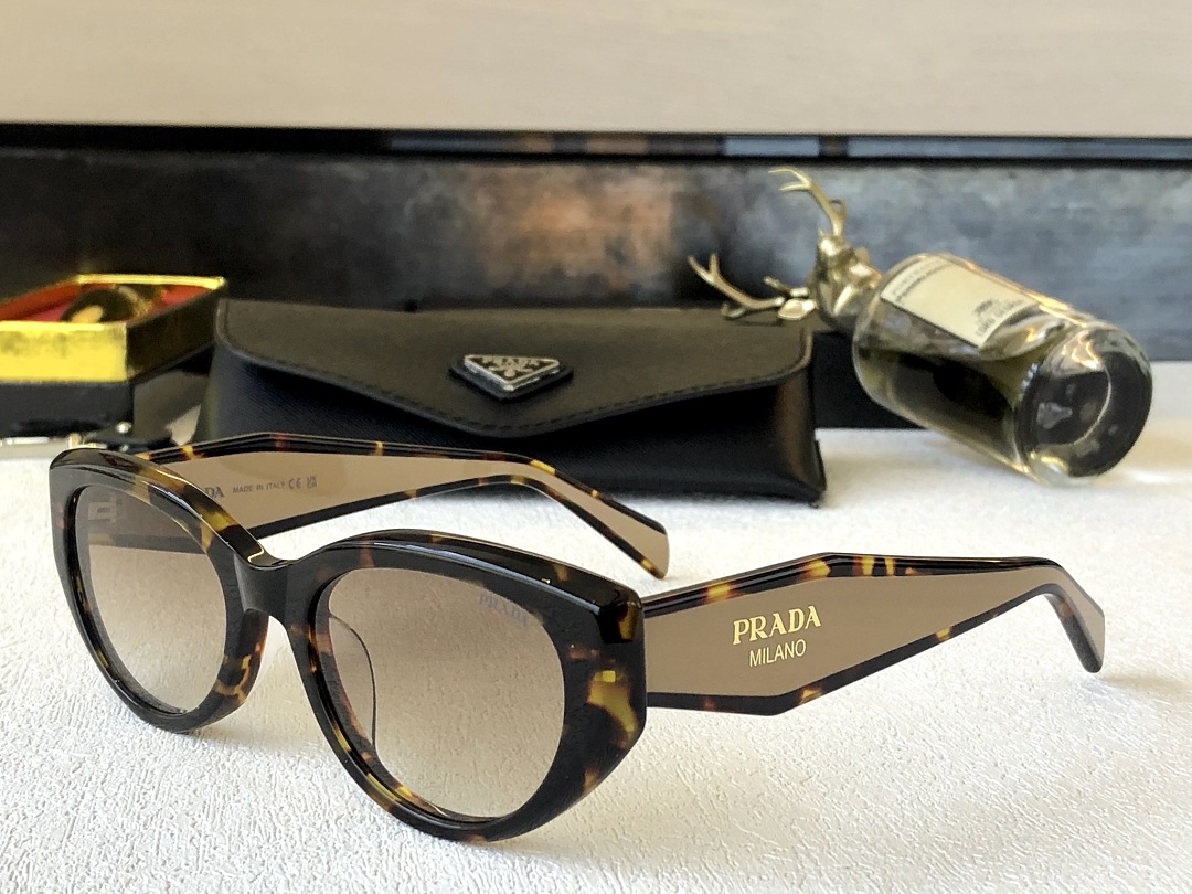 Prada Sunglasses - Model PR-05