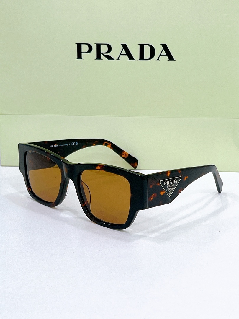 Prada Sunglasses - Model PR-07