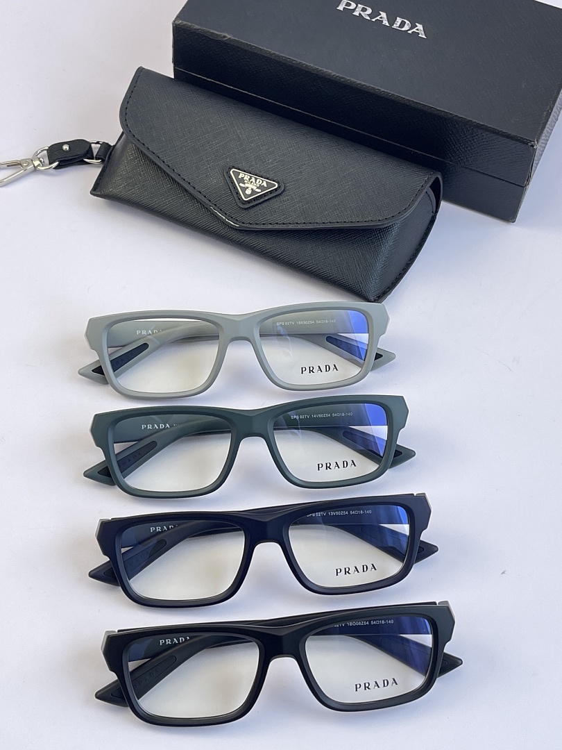 Prada Sunglasses - Model PR-19