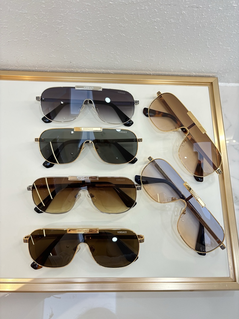 Versace Sunglasses - Model VS-16